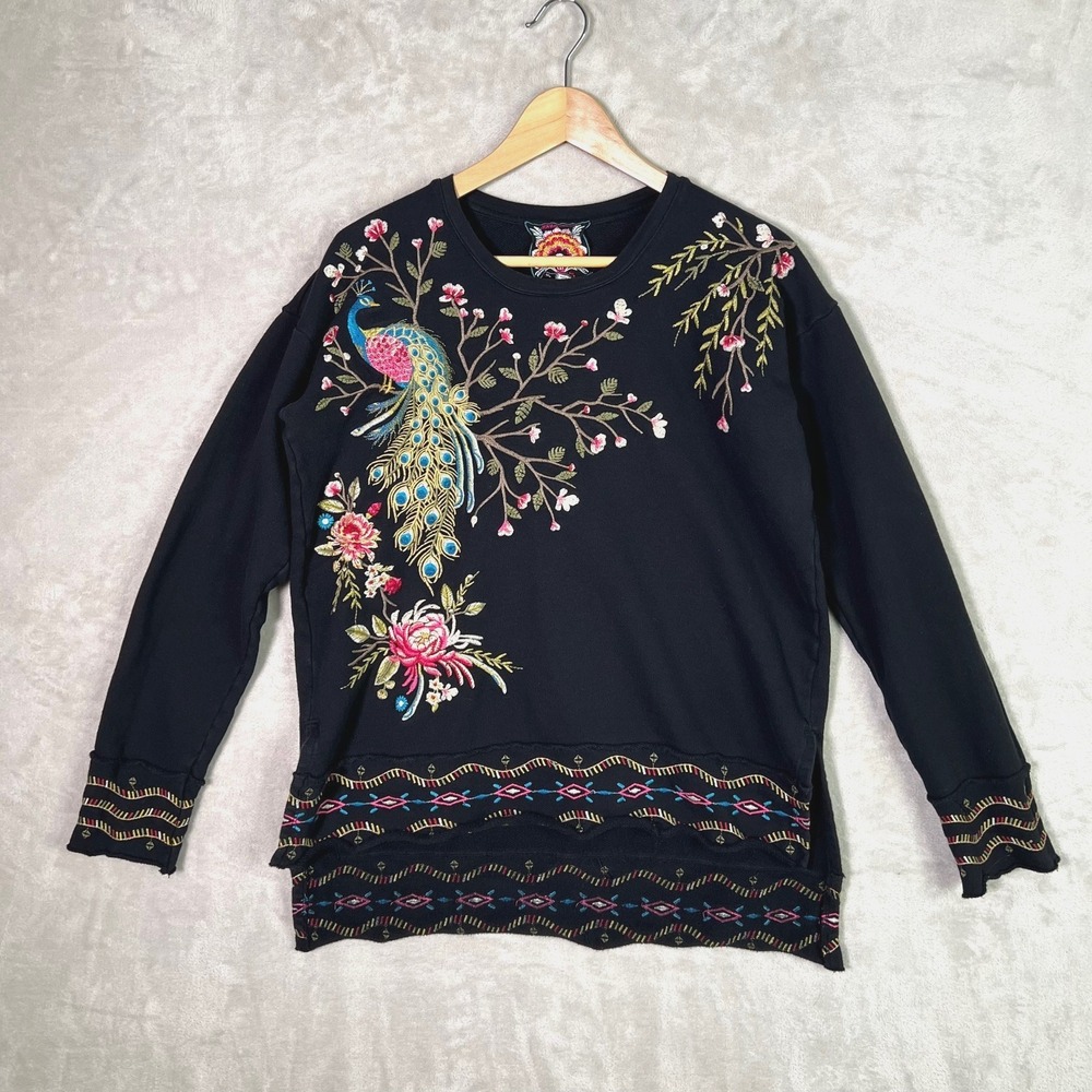 JOHNNY WAS Anzia Top Small Sweatshirt Peacock Embroidered Boho Black High Low